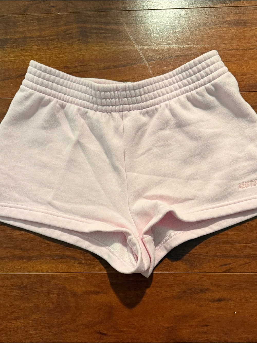 Aritzia Villa Pink Cozy Sweatfleece Perfect Micro Short